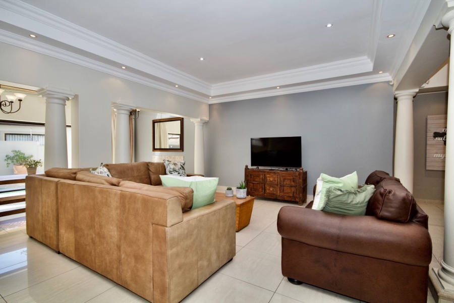 4 Bedroom Property for Sale in West Beach Western Cape